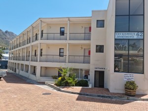  Vacation Hub International | Gordons bay stay 4 Van Riebeeck Main