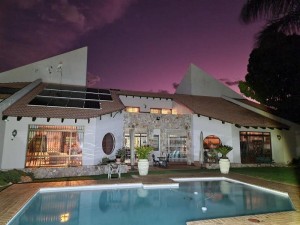  Vacation Hub International | Epicure Home Main