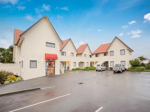  Vacation Hub International | Bella Vista Motel Hokitika Main