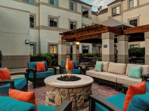  Vacation Hub International | Hyatt House Boston Main