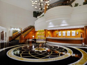 Vacation Hub International | The Bristol Hotel Main