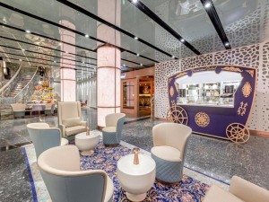  Vacation Hub International | Golden Sands Hotel Creek Main