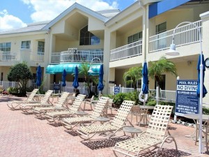  Vacation Hub International | Cypress Pointe Resort Main