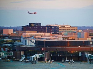  Vacation Hub International | Bloc Hotel London Gatwick Airport Main