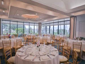  Vacation Hub International | Hilton Miami Airport Blue Lagoon Main