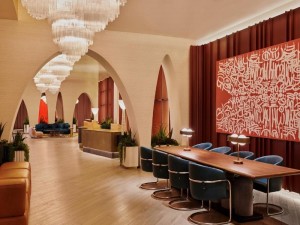  Vacation Hub International | Virgin Hotels Las Vegas, Curio Collection by Hilton Main