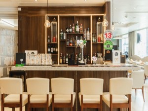  Vacation Hub International | Park Grand London Kensington Main