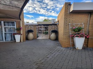  Vacation Hub International | Villa Rose Cottages Main