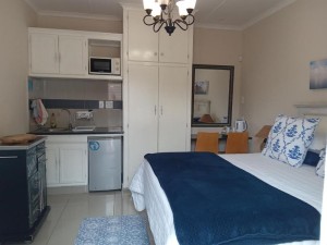  Vacation Hub International | Melkboss Inn Main