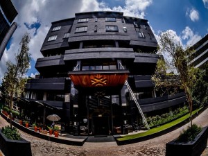  Vacation Hub International | Blackbrick Sandton One Main