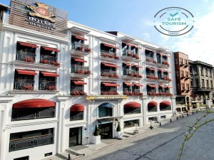  Vacation Hub International | Dosso Dossi Hotels Old City Main