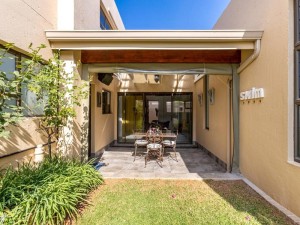  Vacation Hub International | Fleur de Lis Guesthouse Main