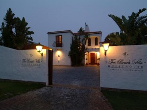  Vacation Hub International | The Beach Villa Main