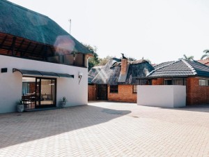  Vacation Hub International | Livingstone Guesthouse Main