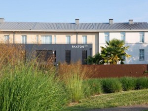  Vacation Hub International | Paxton Paris MLV Main