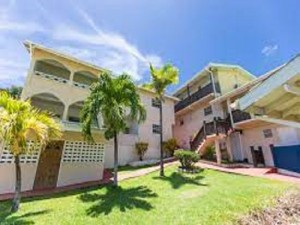  Vacation Hub International | Wave Crest Suites Main