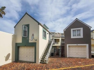  Vacation Hub International | 5 Tides End and 5 on Tides End Main