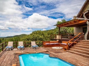  Vacation Hub International | Eclectic Safari Lodge Main