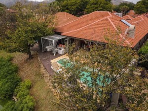  Vacation Hub International | The Pecan Lake Guesthouse Main