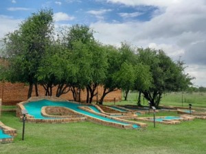  Vacation Hub International | Klipspruit River Resort Main