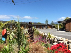  Vacation Hub International | Buller Bridge Motel Main