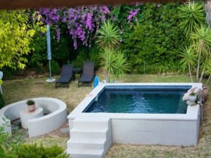  Vacation Hub International | MonTQ Guest House Main