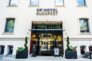  Vacation Hub International | Up Hotel Budapest Main