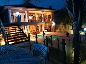  Vacation Hub International | Villa Moncharê Main