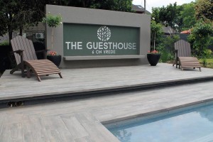  Vacation Hub International | The Guesthouse 6 on Vrede Main
