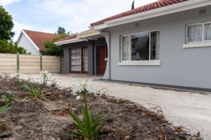  Vacation Hub International | The Jbaynian Guesthouse Main