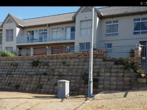  Vacation Hub International | Albatross Nest LUXURY SELF CATERING ACCOMMODATION Main