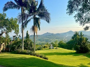  Vacation Hub International | LoerieRoep Estate - Mountainview Accommodation Nelspruit Main