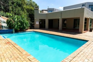  Vacation Hub International | Long & Short Stays Tranquil Main