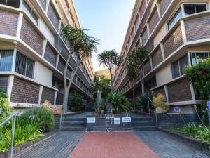  Vacation Hub International | Taronga Mansions at Green Point stadium Main