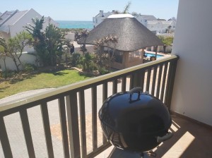  Vacation Hub International | Beachway on Golden Mile Main