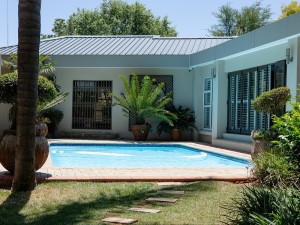  Vacation Hub International | Tristan's Place Guest House Main
