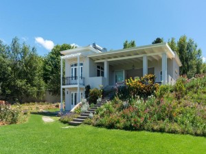  Vacation Hub International | Le Vine Constantia Main