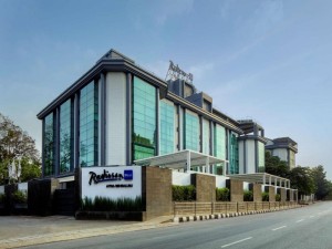  Vacation Hub International | Radisson Blu Atria Bengaluru Main