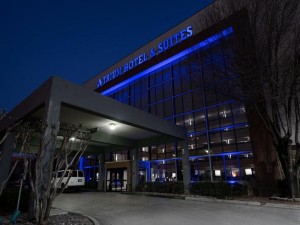  Vacation Hub International | Atrium Hotel and Suites DFW Airport Main