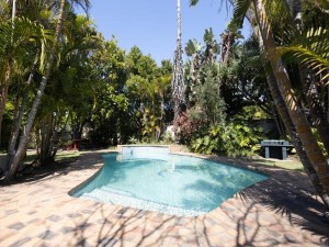  Vacation Hub International | The Yellow Door Guesthouse Main