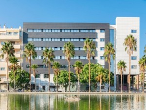  Vacation Hub International | Catalonia málaga Main
