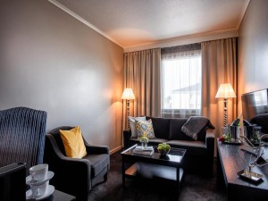  Vacation Hub International | Arctic City Hotel Main