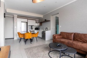 Vacation Hub International | Sandton Smart Apartment Fifteen Main