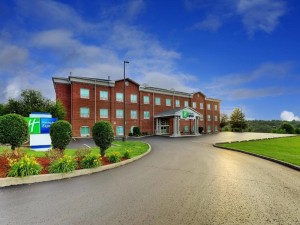  Vacation Hub International | Holiday Inn Express Campbellsville, an IHG Hotel Main