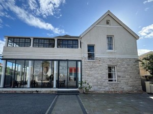  Vacation Hub International | THE PLACE Muizenberg Main