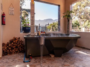  Vacation Hub International | Serenity Vista Retreat Main