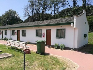  Vacation Hub International | Pinetown Accommodation Main