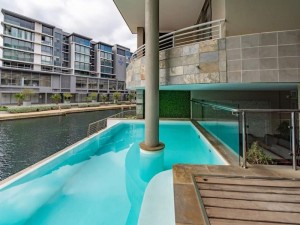  Vacation Hub International | Waterfront Canal, 2 Bedroom Apartment Main