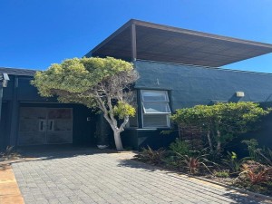  Vacation Hub International | Sunset Studios Main