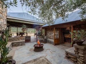  Vacation Hub International | De Cango Farm Main